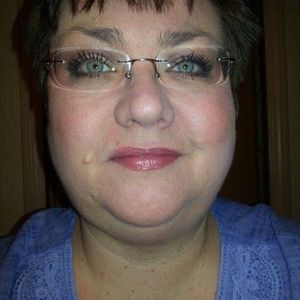 Meet your Posher, Christy